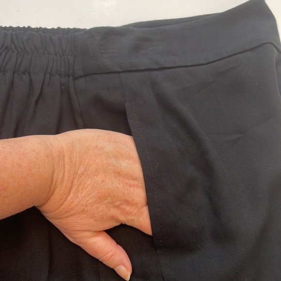 Black Designer Gauchos with Pockets - Picture 9 of 9